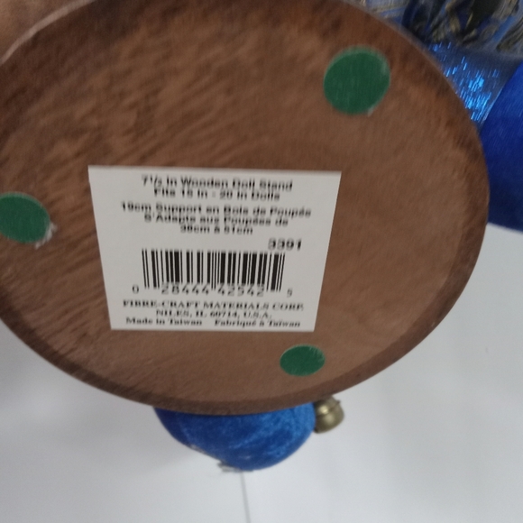 Delton Products Corp Fine Collectibles Porcelain Doll on Wooden Stand 16" - Picture 5 of 7